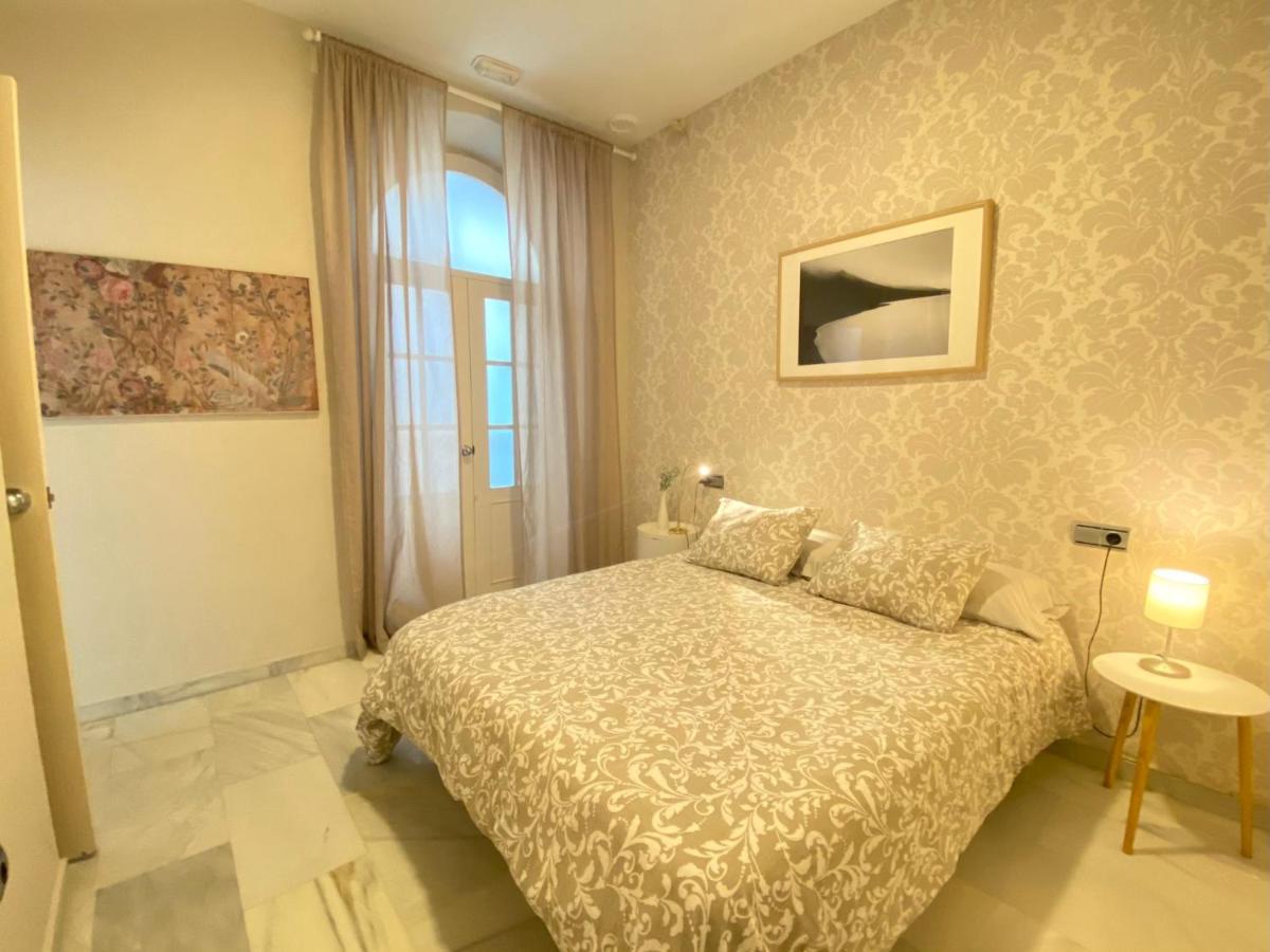 Apartamento Colon 1451 - Pleno Centro Y Wifi Gratis Cadiz Exterior photo